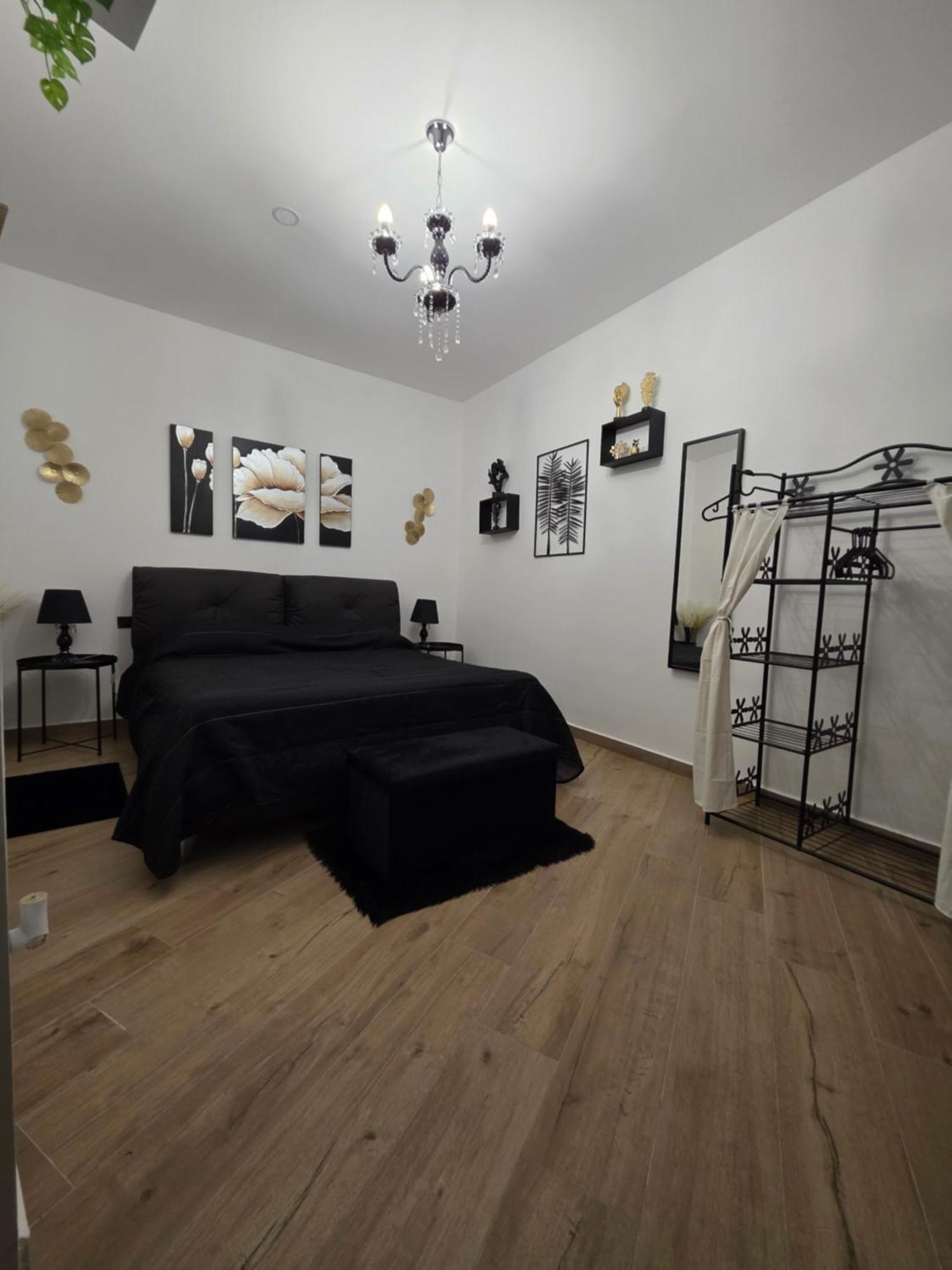 Elite Apartment Spa Catania Bagian luar foto